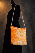 OBI SHOULDER TOTE ST000