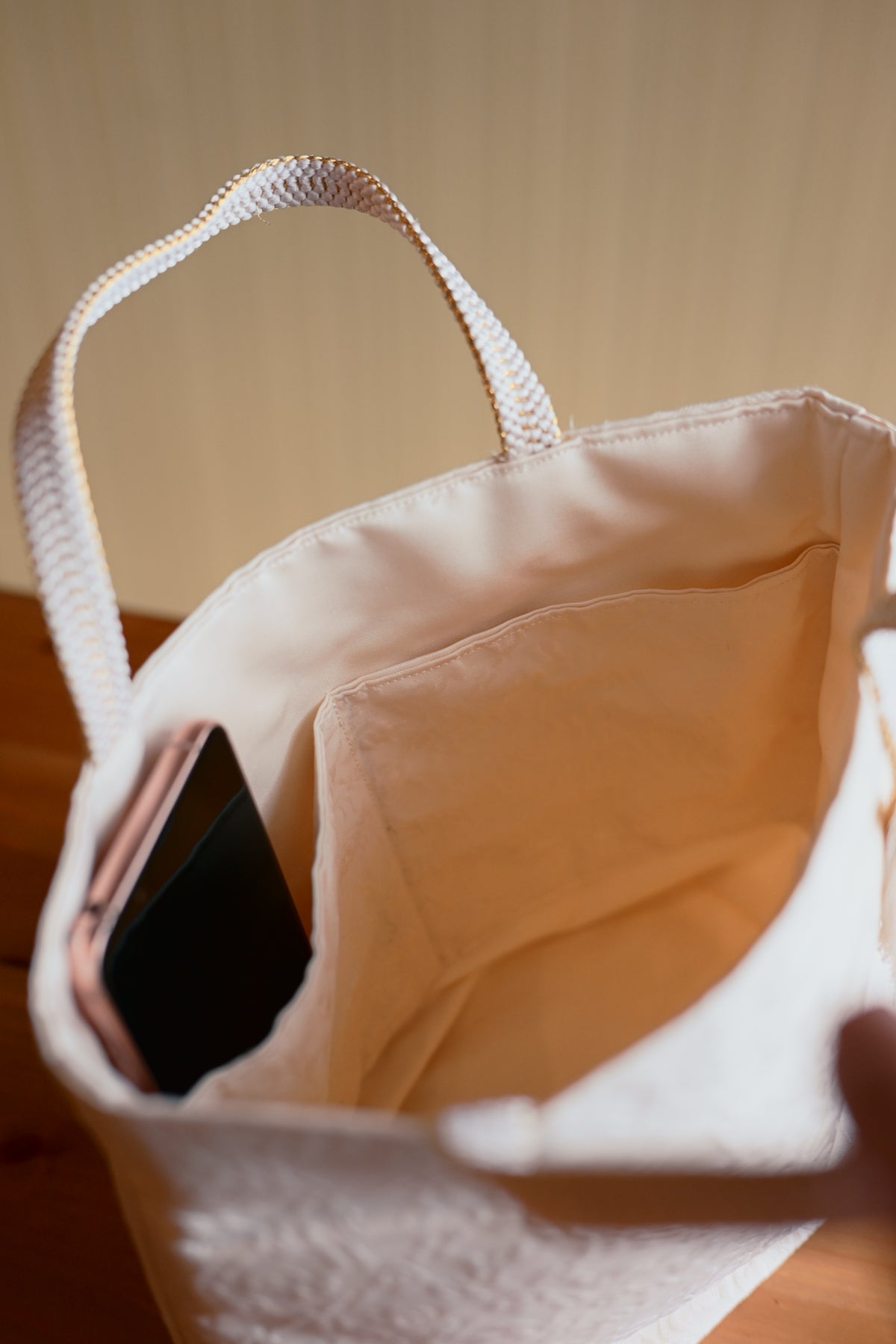 OBI HANDHELD BAG HHB009