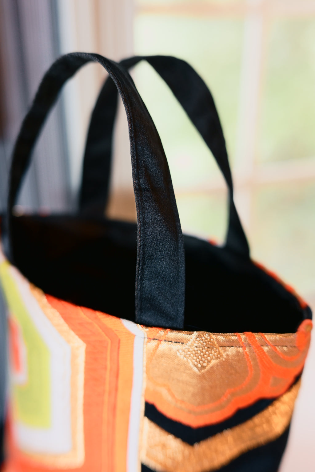 OBI HANDHELD BAG HHB012