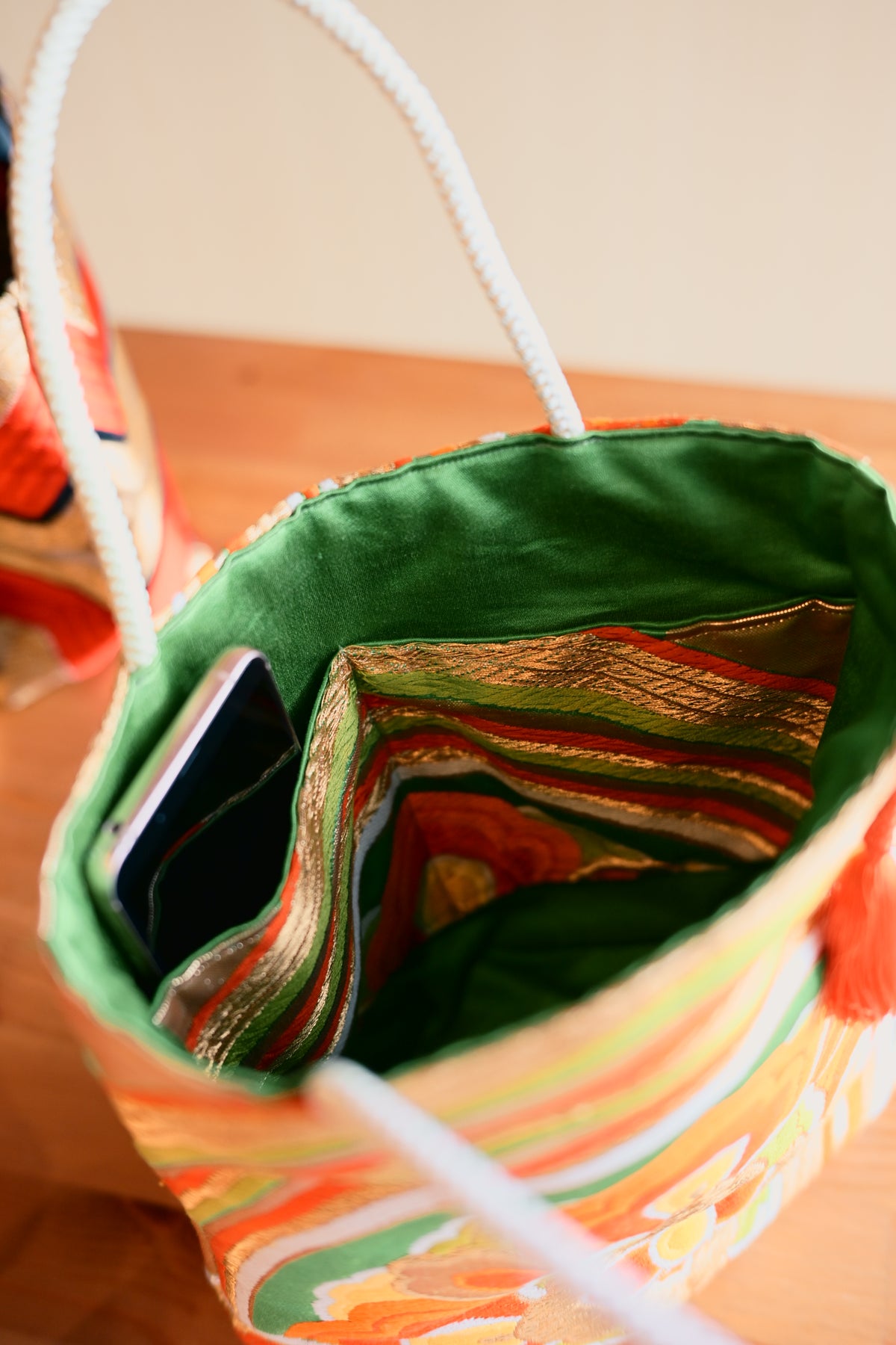 OBI BAG - HANDHELD 04